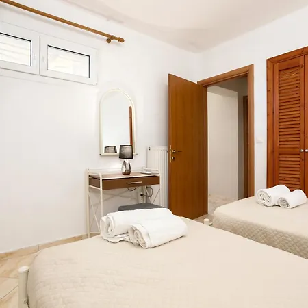 Tumeremos For 8 People, Private Bbq Area Apartment