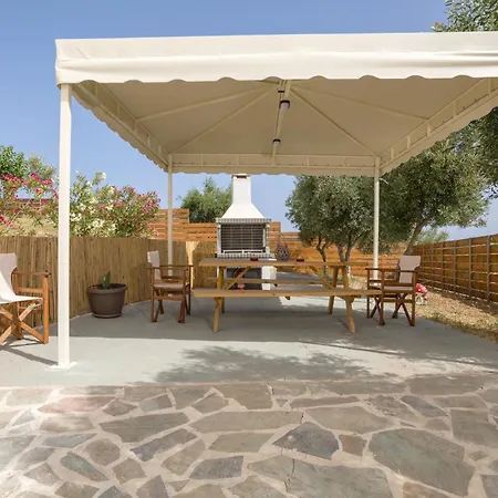 Tumeremos For 8 People, Private Bbq Area