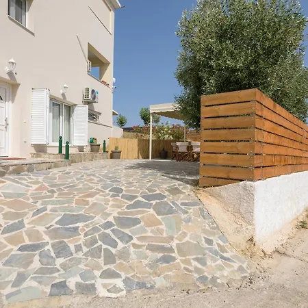 Tumeremos For 8 People, Private Bbq Area Apartment Ambelokipoi (Zakynthos)