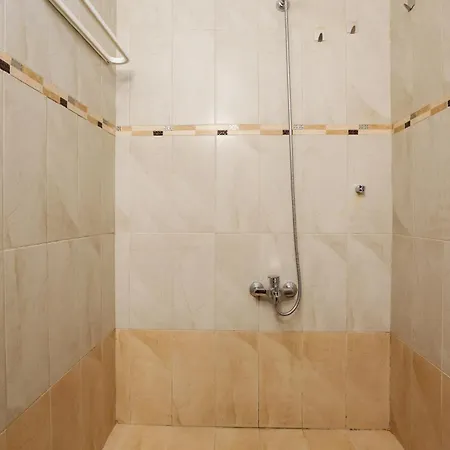 Apartment Tumeremos For 8 People, Private Bbq Area *