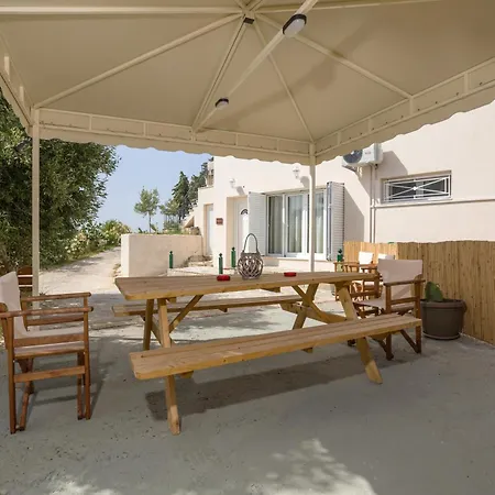 Tumeremos For 8 People, Private Bbq Area Apartment Ambelokipoi (Zakynthos)