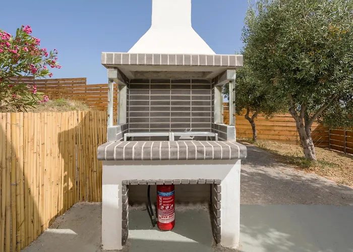 Tumeremos 3br Private Bbq Garden * Ambelokipoi (Zakynthos)