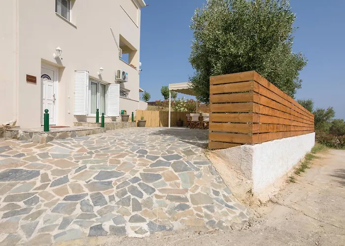 Tumeremos 3br Private Bbq Garden Apartment Ambelokipoi (Zakynthos)